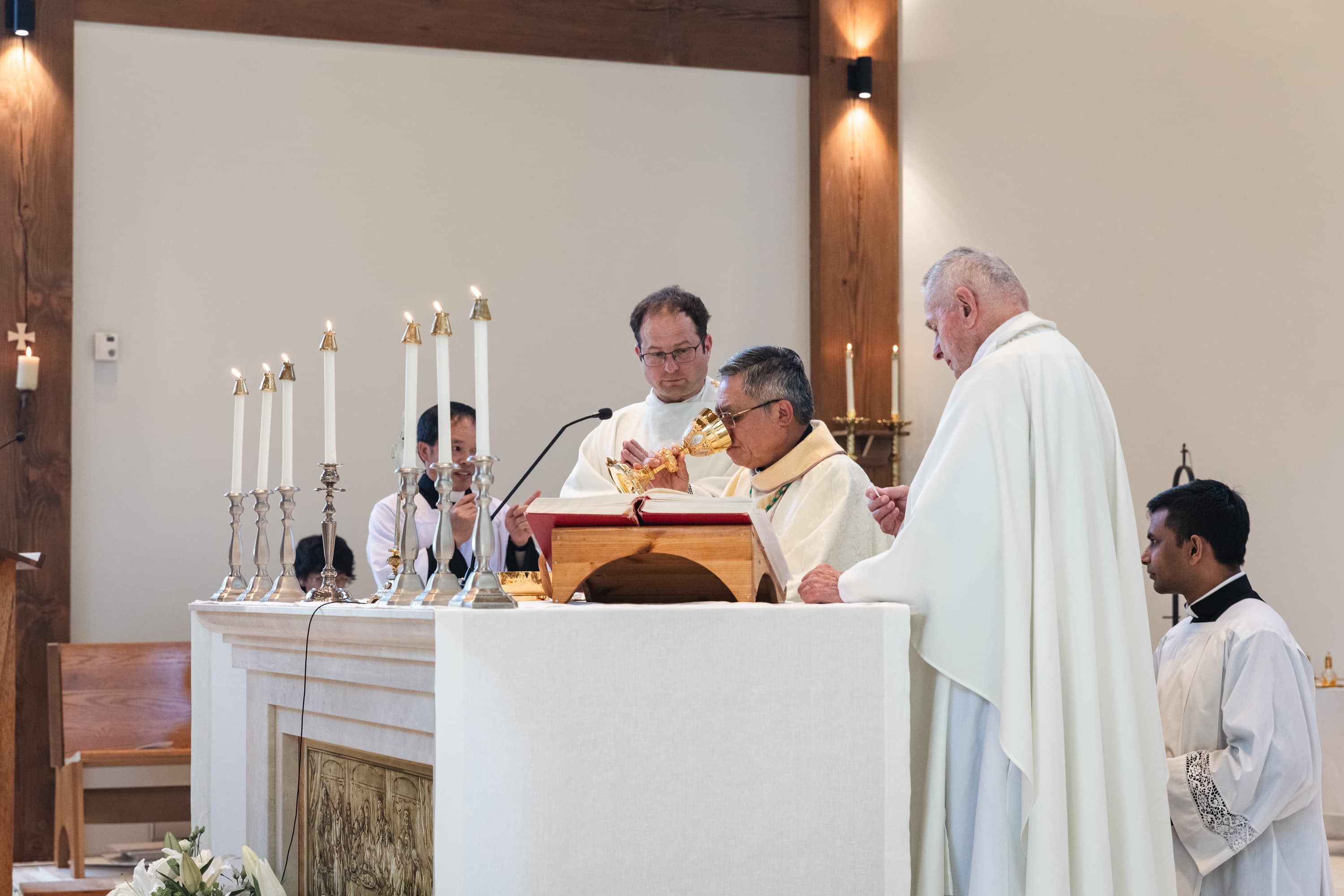 Mass at the altar of Our Lady of the Mountains